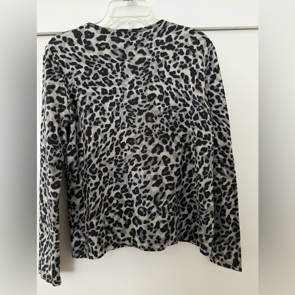 Jones New York Sport Animal Print Long Sleeve Pullover Shirt Size M - Picture 5 of 9